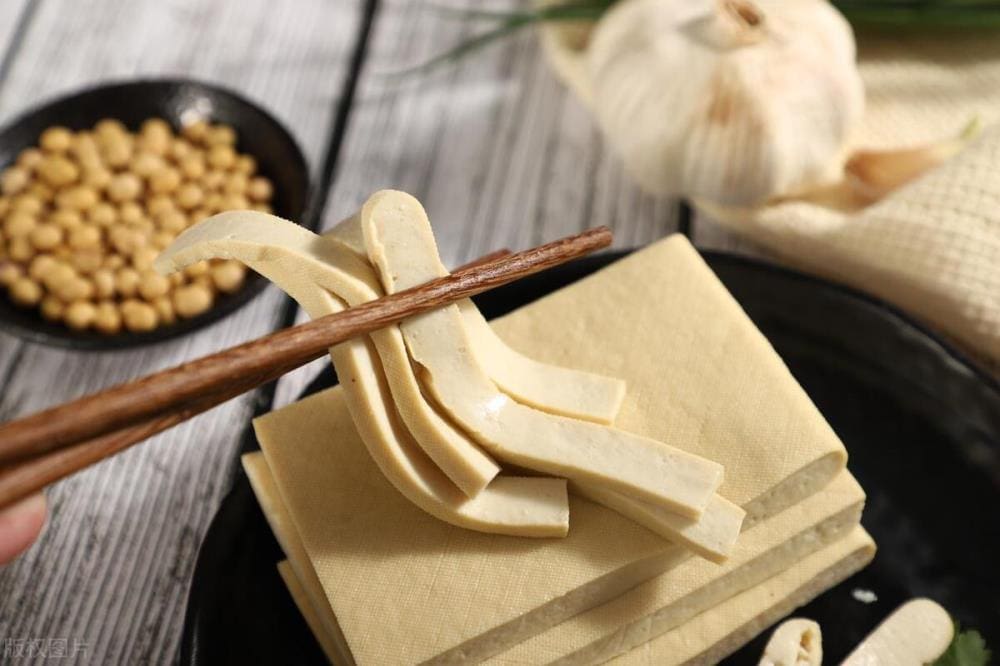 农村人在家也能赚钱！揭秘几个适合男女的生意项目，夫妻一起干更佳！