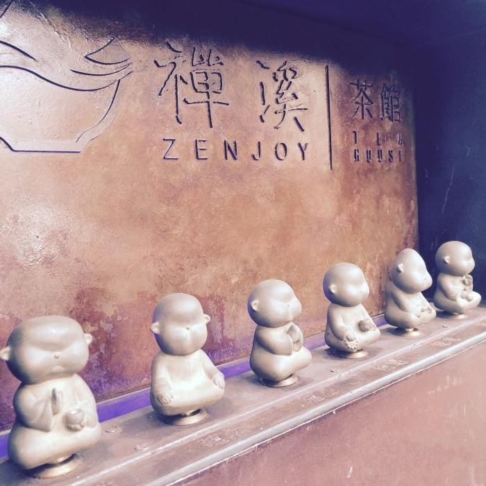 化妆品大佬副业大揭秘！‘敢敢的土猪’竟是跨界新宠，惊掉你的美妆下巴！