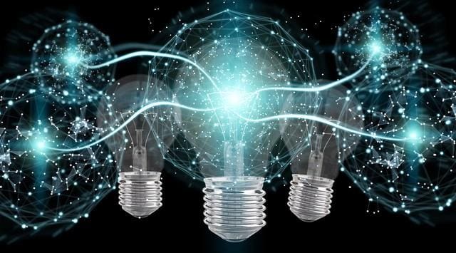 AI赋能互联网赚钱新纪元!揭秘6种利用AI技术轻松赚钱的方式,财富触手可及!