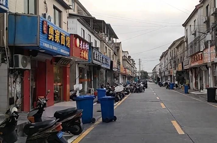 苏州日结大神现象揭秘！年轻人‘做一天躺三天’，他们的未来路在何方？