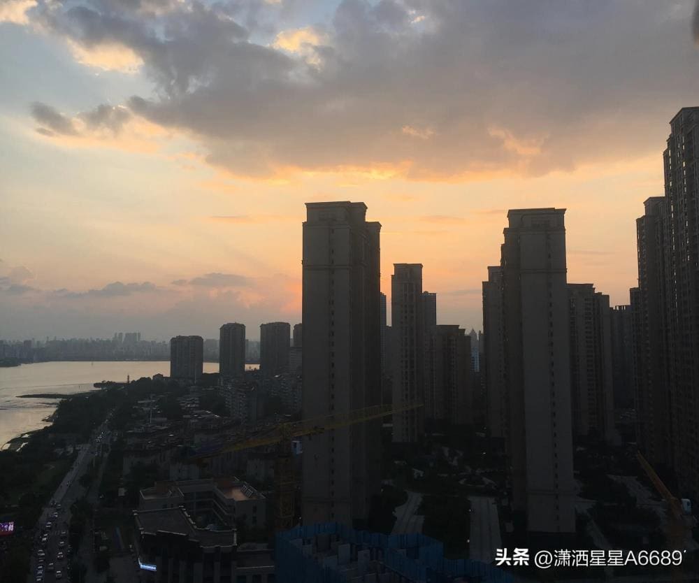 兼职发传单的那些日子：心得体会与成长点滴分享！