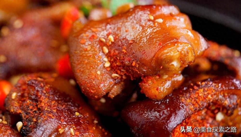 夜宵摆摊秘籍！揭秘火爆小吃，投资小利润大，轻松赚钱不是梦！