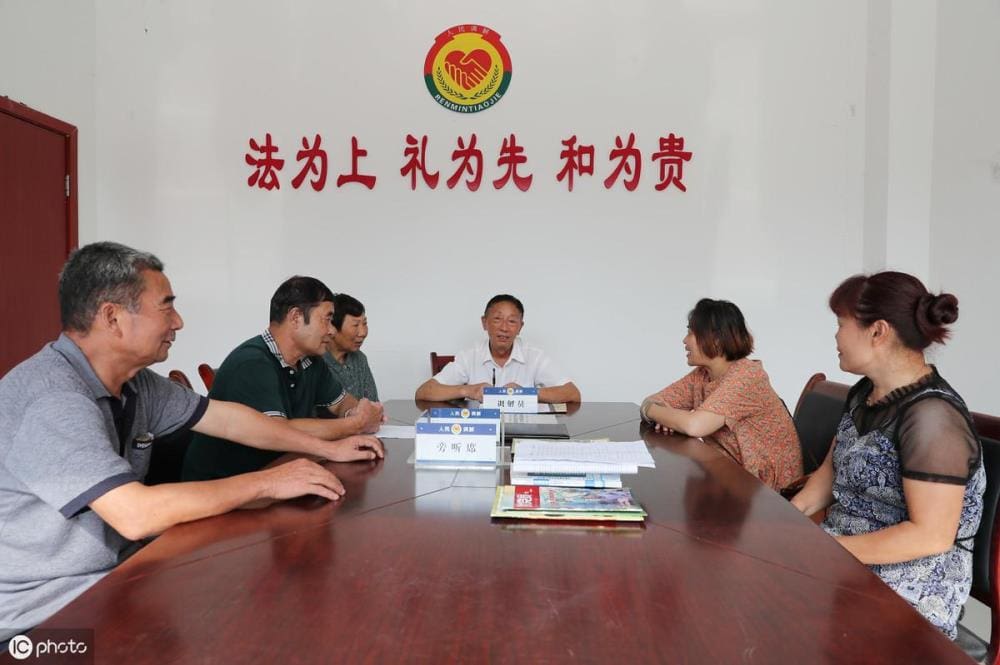 三、以诉讼方式解决问题_赌博欠债不还？别怕，这里有你的自救指南，教你如何化解困境！