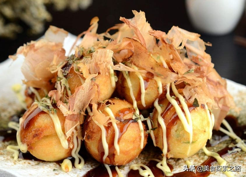 新手摆摊必看！夜市热销商品大揭秘，低成本高利润，助你轻松开启赚钱新篇章！