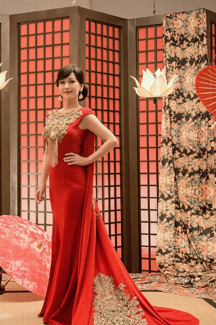 独家揭秘！偶像风暴席卷而来！818女神盛宴，第一手美图资讯，精彩不容错过！