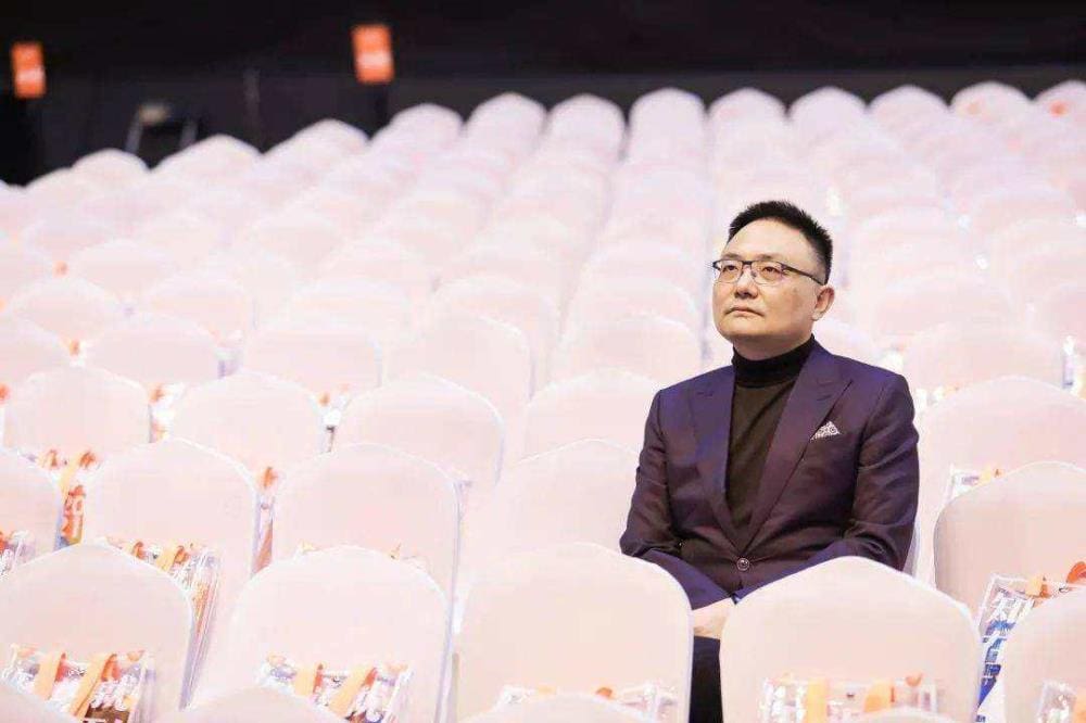 央视才子辞职创业，3月狂赚千万！安徽穷小子逆袭成亿万富翁，身家飙升30亿！