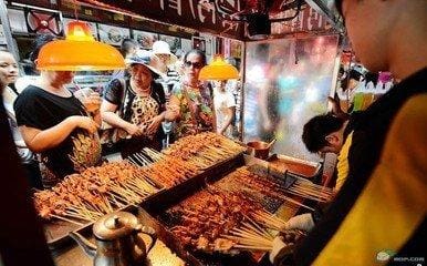 小本创业大翻身！揭秘如何轻松实现月入过万，你的财富之路从这里启航！