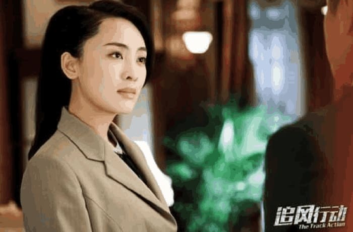 《追风行动》定档来袭！全新谍战大戏即将震撼上演，观众翘首以盼，激情燃烧的岁月即将开启！