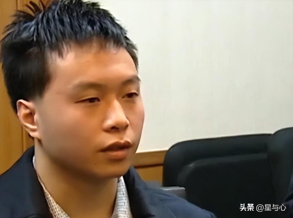 炫富还是真爱？20岁小伙挥金如土，豪掷400万打赏女主播，背后的故事引发热议！